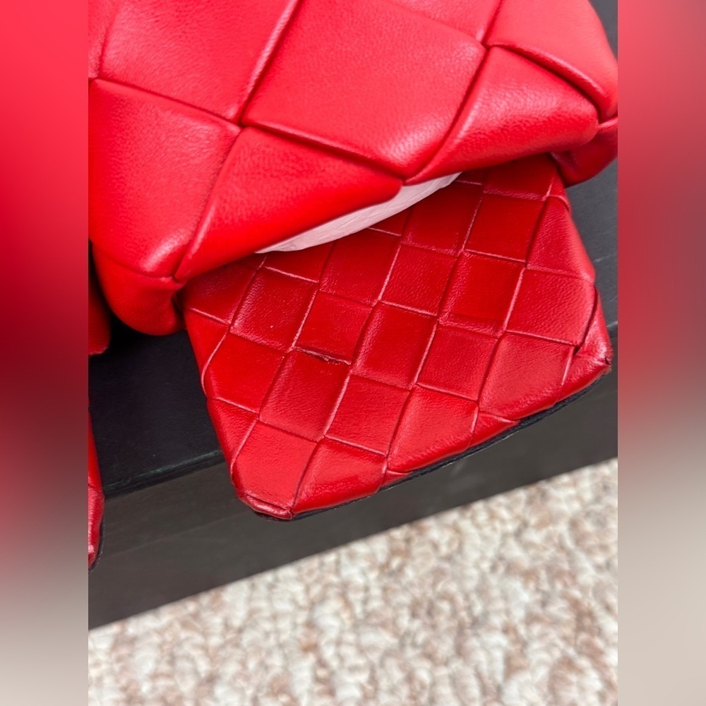 Bottega Veneta Red Quilted Sandals Size 37 - Picture 13 of 14